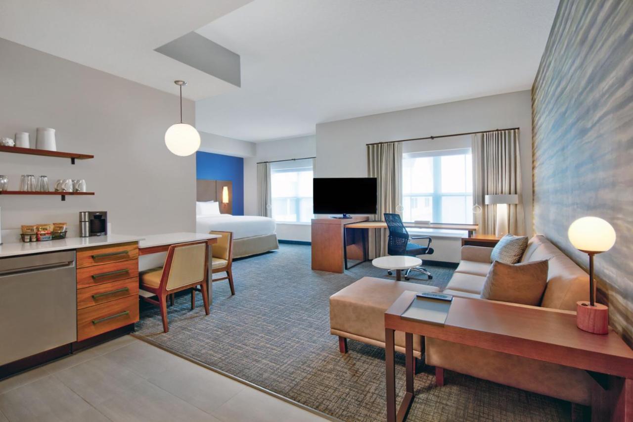 Hotel By Marriott Orlando At Flamingo Crossings Town Center 3*