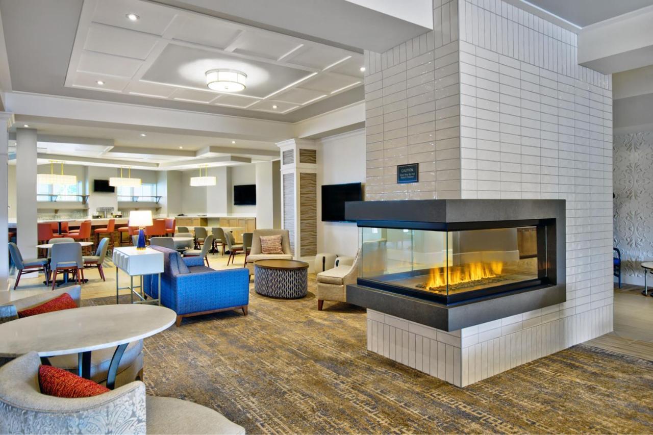 By Marriott Orlando At Flamingo Crossings Town Center Hotel 3*