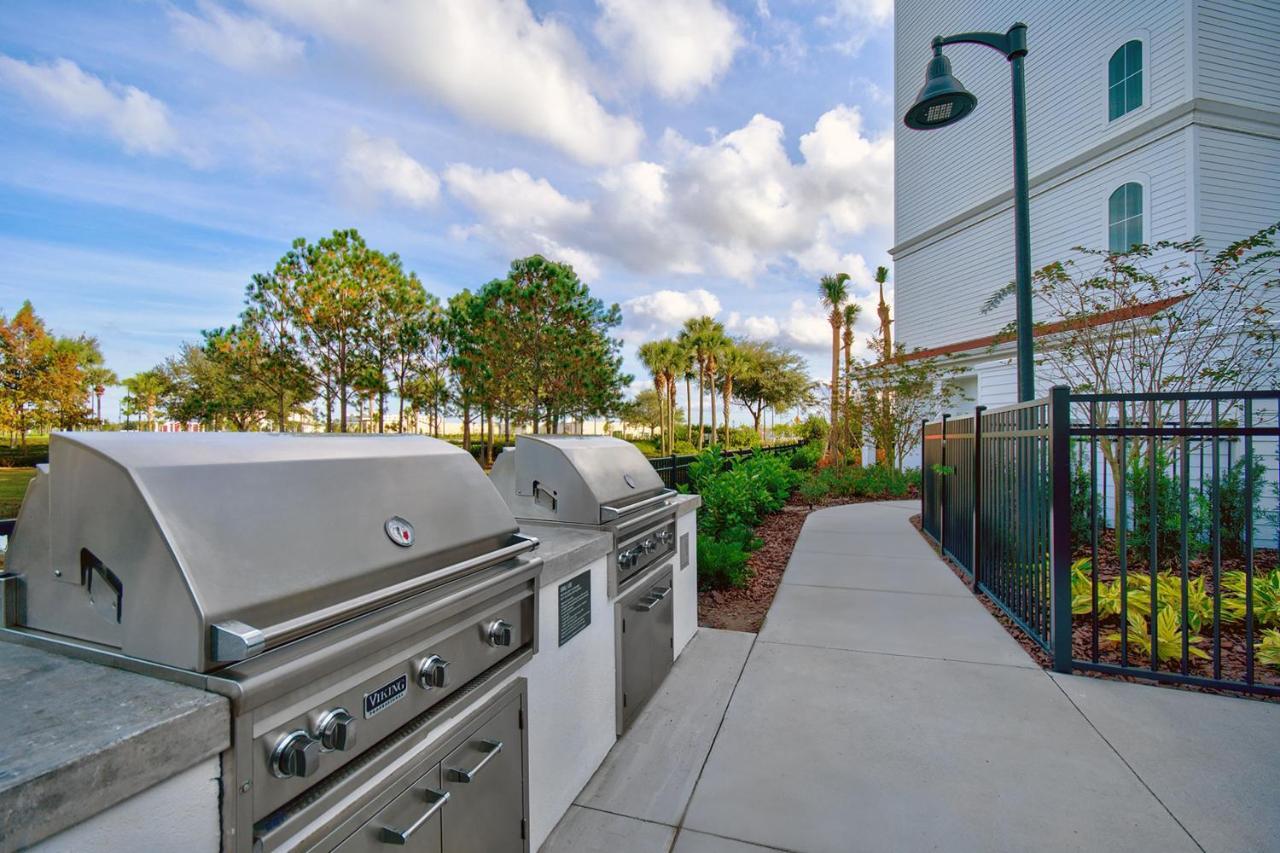 By Marriott Orlando At Flamingo Crossings Town Center Hotel Four Corners